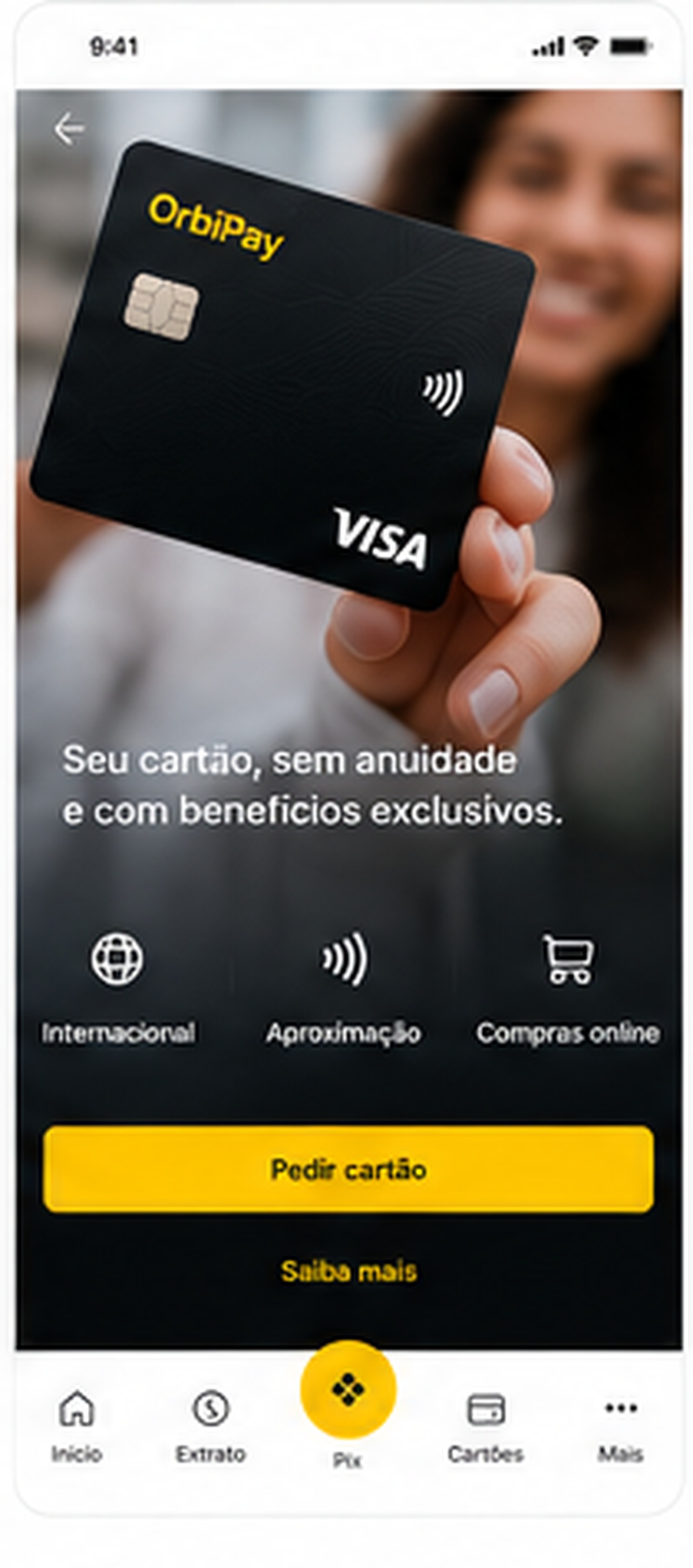 Pessoa segurando cartão preto OrbiPay